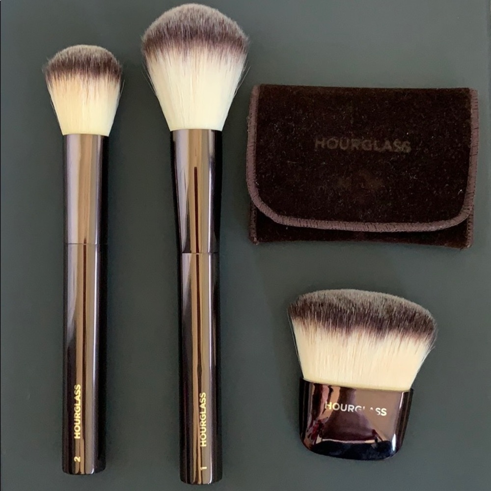 Hourglass brush #1 #2 & ambient powder (used)